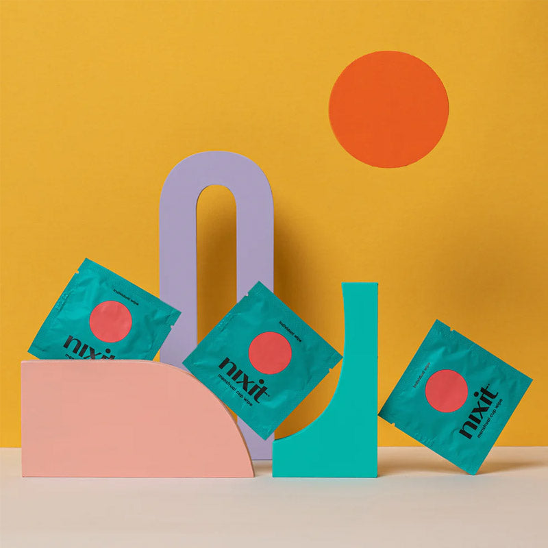 Intimate cleansing wipes