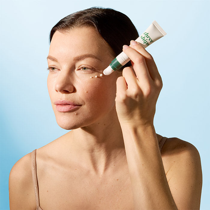 Crème contour des yeux lissante au bio-rétinol EyeHero™