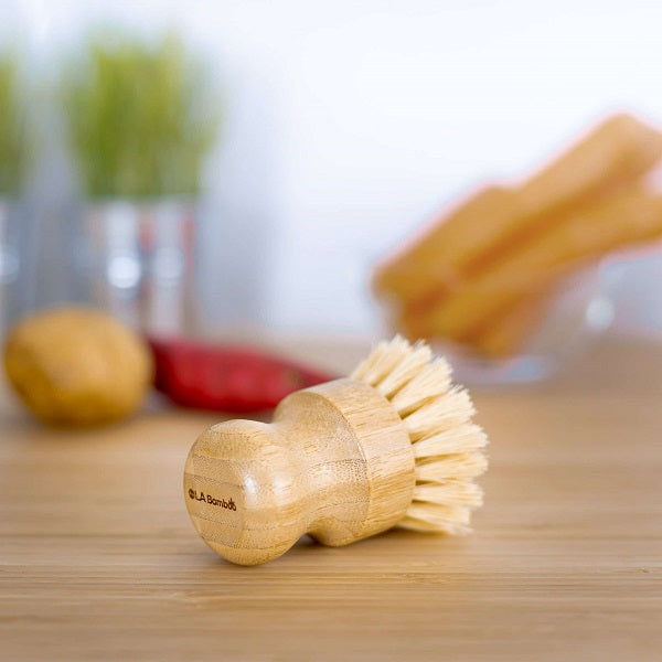 Bamboo dish & vegetable brush