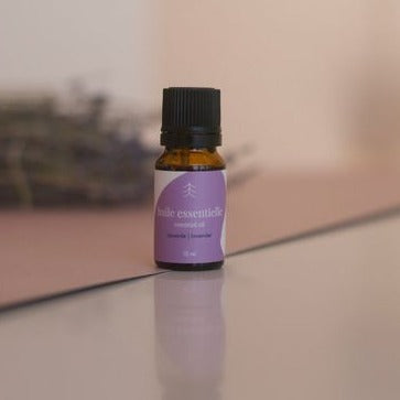 Lavender essential oil - Soothing & Antibacterial