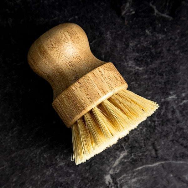 Bamboo dish & vegetable brush