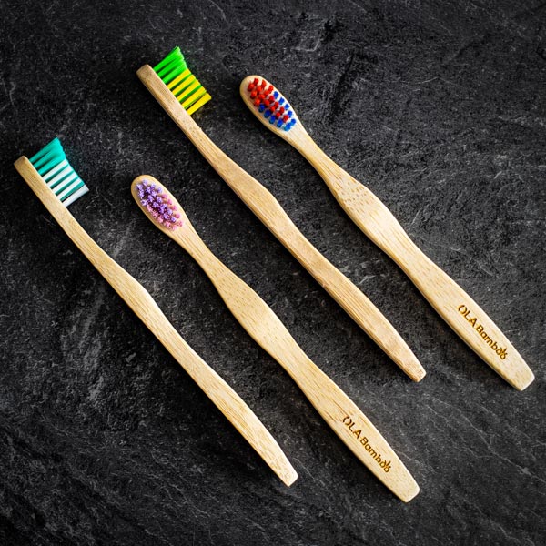 Pack of 4 toothbrushes - Children